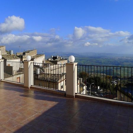 Bed&Breakfast Sotto le Stelle Caltabellotta Esterno foto